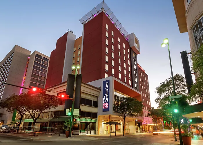Hilton Garden Inn San Antonio Downtown Riverwalk